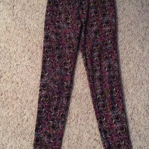 LulaRoe OS leggings patterned